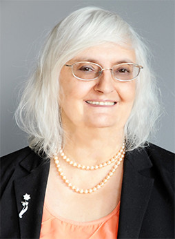 Xenia Stanford, genealogist, award winning writer and editor